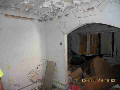 2522 Leslie (18)_m.jpg